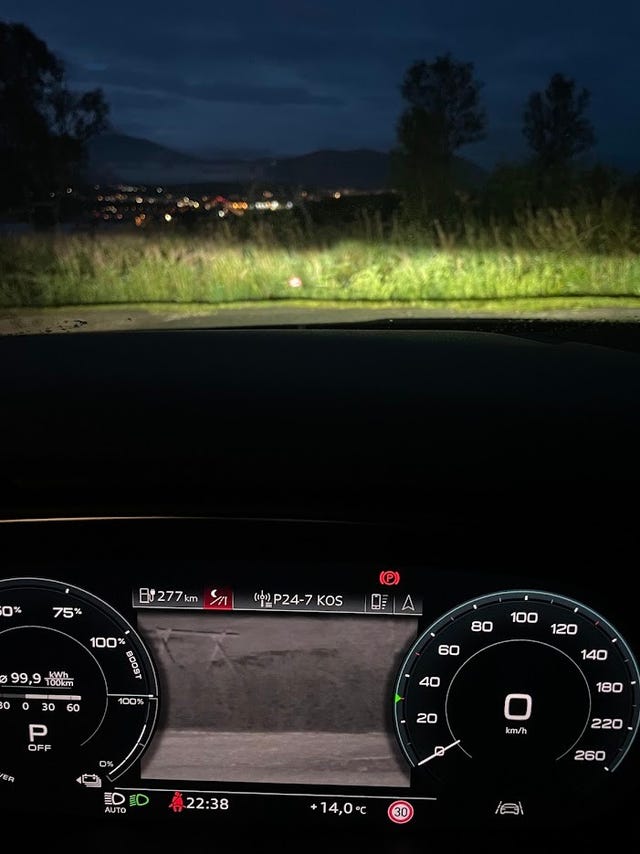 2020 AUDI E-TRON - 43