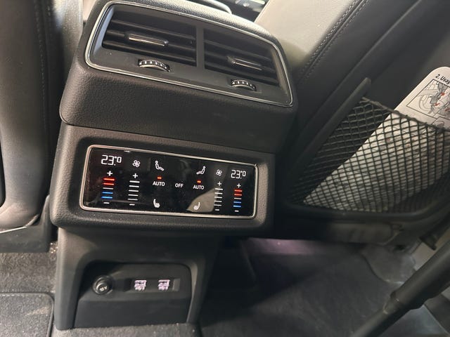 2020 AUDI E-TRON - 19