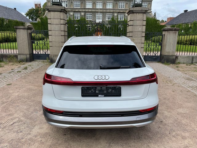2020 AUDI E-TRON - 17