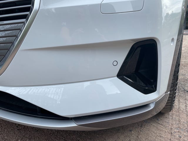 2020 AUDI E-TRON - 33