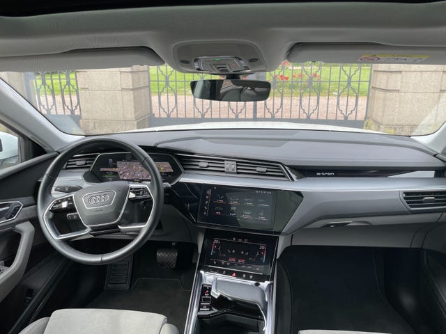 2020 AUDI E-TRON - 19