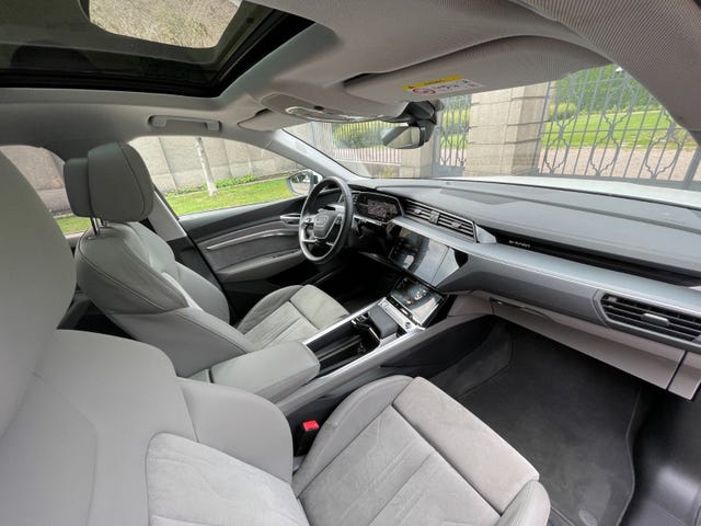 2020 AUDI E-TRON - 7
