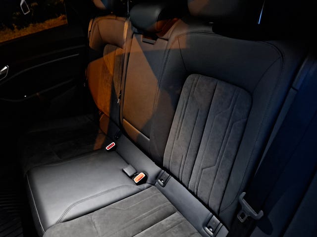 2020 AUDI E-TRON - 17