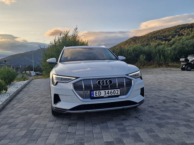 2020 AUDI E-TRON - 39
