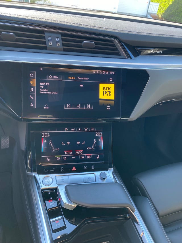 2020 AUDI E-TRON - 31