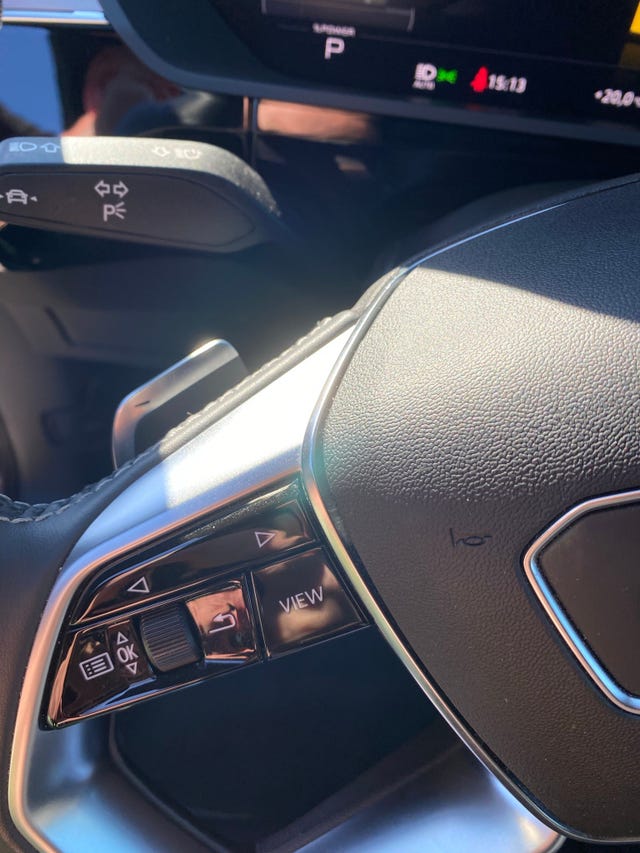 2020 AUDI E-TRON - 34