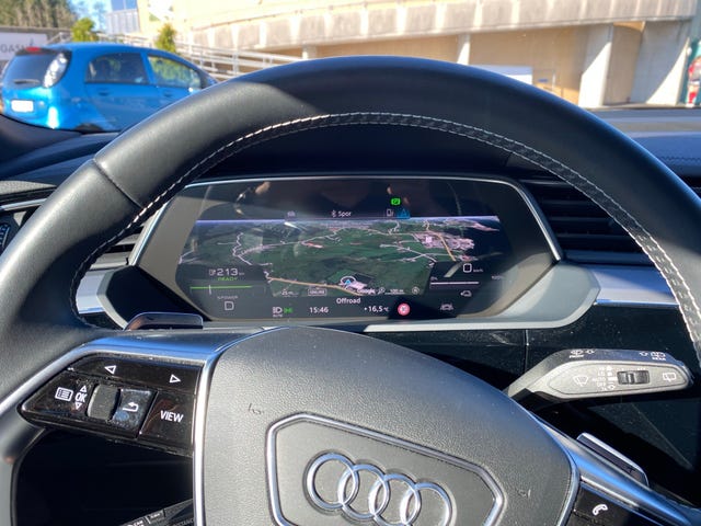 2020 AUDI E-TRON - 42