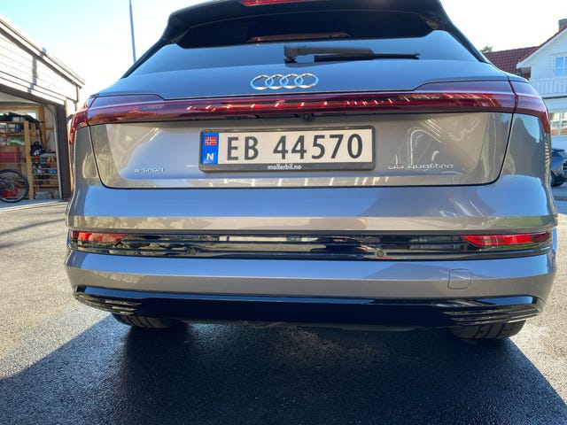 2020 AUDI E-TRON - 8