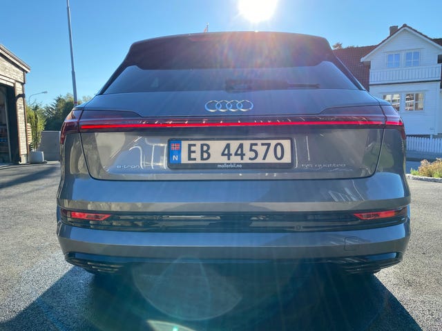 2020 AUDI E-TRON - 9