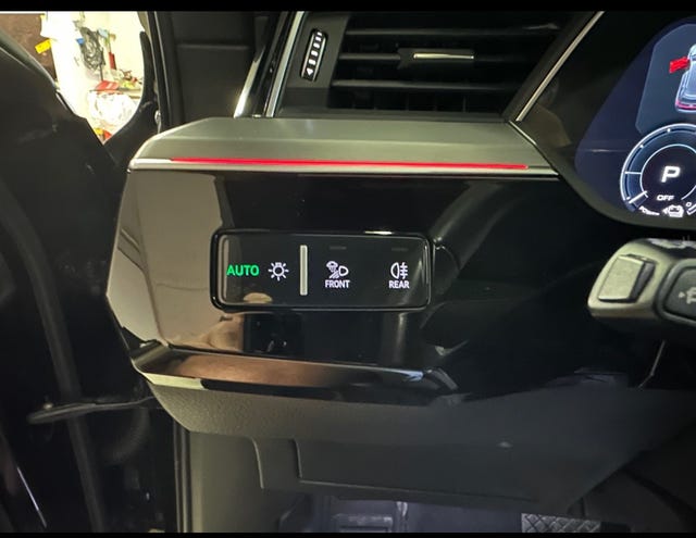 2020 AUDI E-TRON - 25