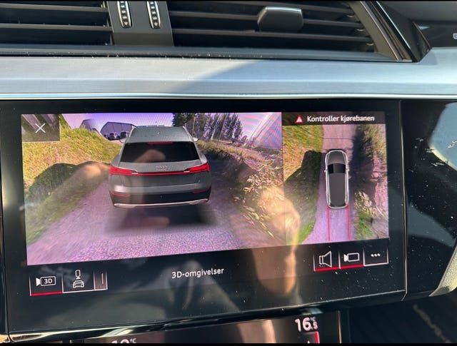 2020 AUDI E-TRON - 31