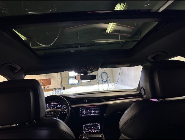 2020 AUDI E-TRON - 17