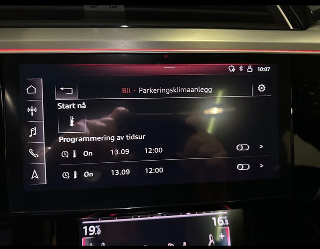 2020 AUDI E-TRON - 23