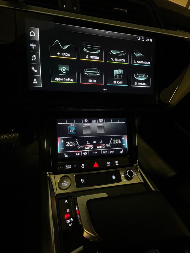 2020 AUDI E-TRON - 25