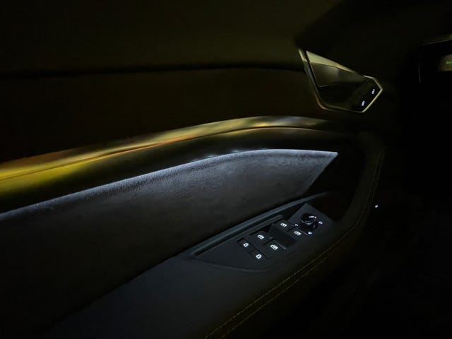 2020 AUDI E-TRON - 31