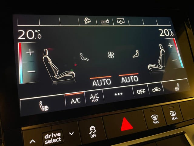 2020 AUDI E-TRON - 23