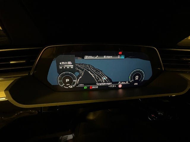 2020 AUDI E-TRON - 30