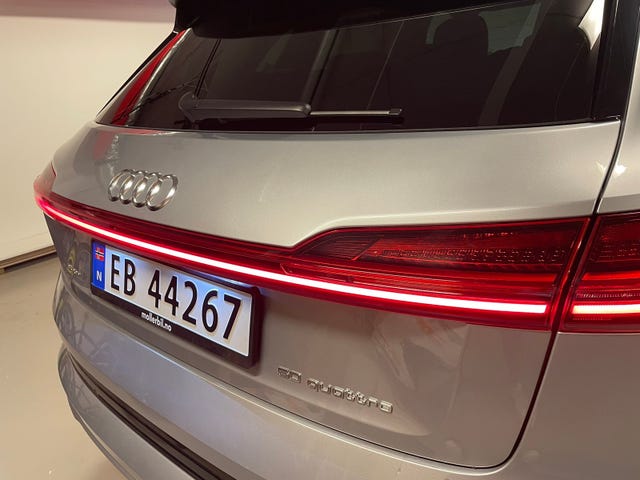 2020 AUDI E-TRON - 15