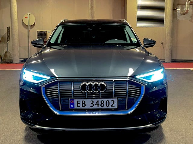 WAUZZZGE4LB022267 2020 AUDI E-TRON-4