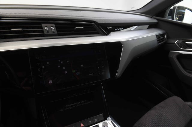 2020 AUDI E-TRON - 15