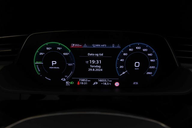 2020 AUDI E-TRON - 10