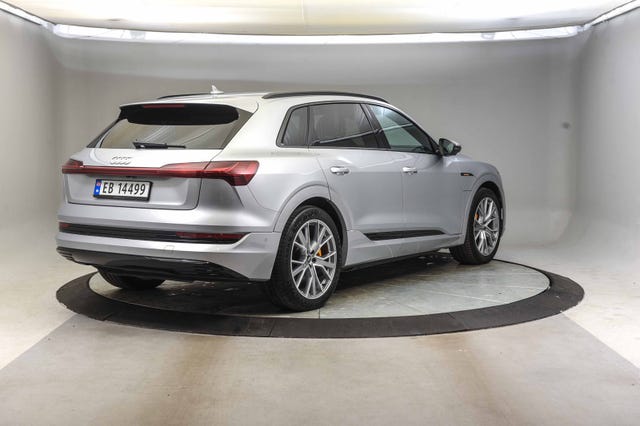 2020 AUDI E-TRON - 8