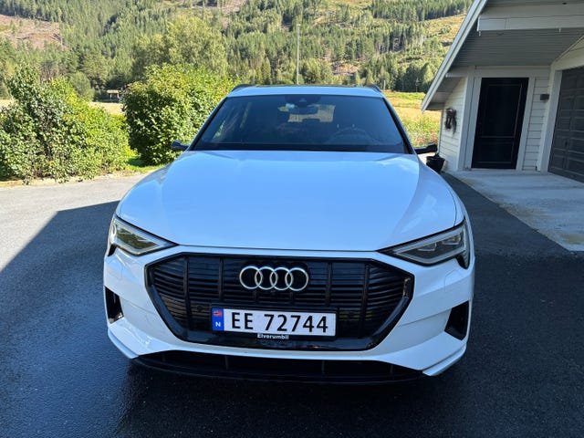 2020 AUDI E-TRON - 18