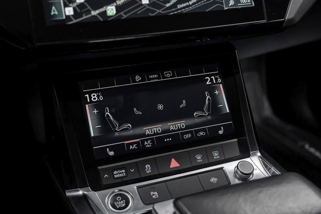 2021 AUDI E-TRON - 23