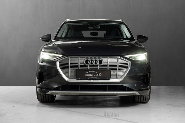 WAUZZZGE7MB035922 2021 AUDI E-TRON-2
