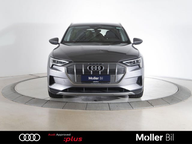 WAUZZZGE6MB017699 2021 AUDI E-TRON-2