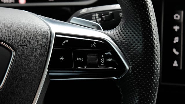2021 AUDI E-TRON - 44