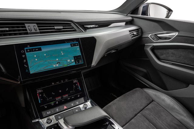 2021 AUDI E-TRON - 17
