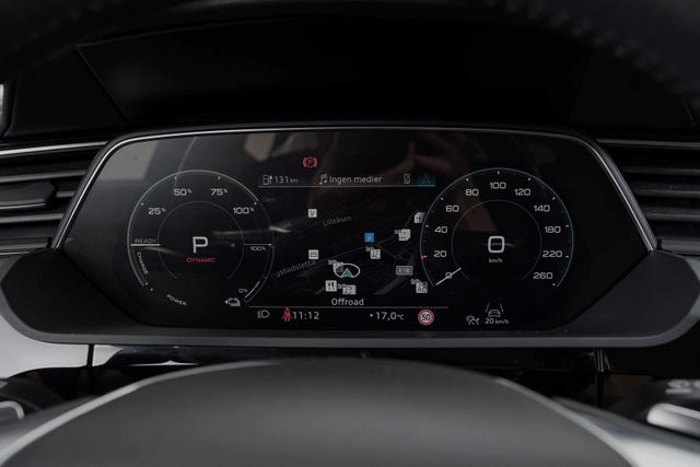 2021 AUDI E-TRON - 15