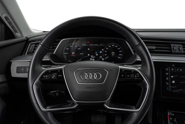 2021 AUDI E-TRON - 13