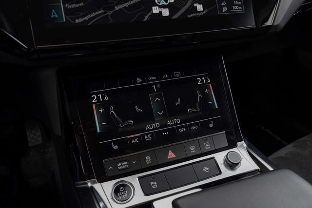 2021 AUDI E-TRON - 18
