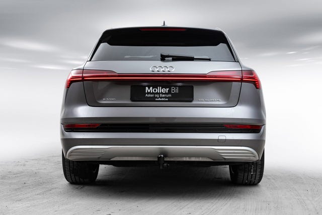 WAUZZZGE1MB018209 2021 AUDI E-TRON-5