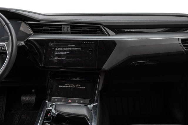 2021 AUDI E-TRON - 19