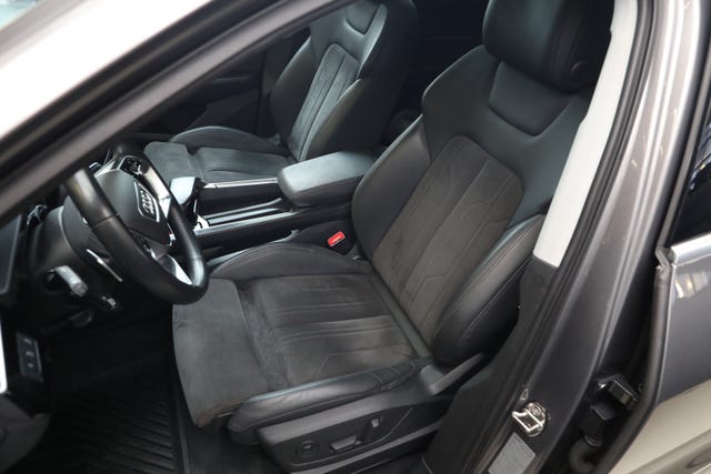 2021 AUDI E-TRON - 28