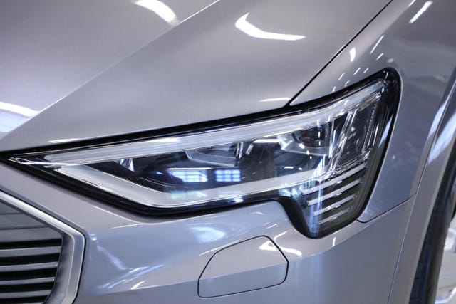 2021 AUDI E-TRON - 8