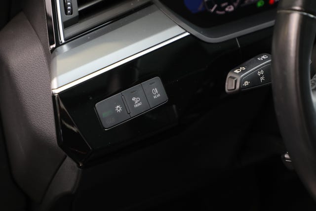 2021 AUDI E-TRON - 25