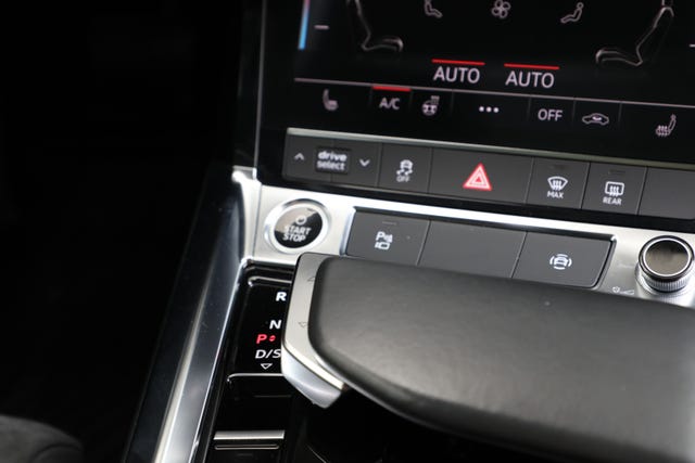 2021 AUDI E-TRON - 20