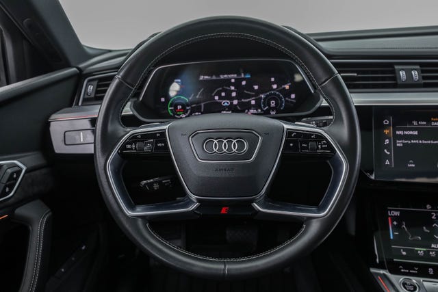 2021 AUDI E-TRON - 17