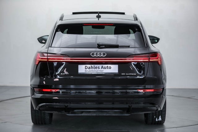 2021 AUDI E-TRON - 9
