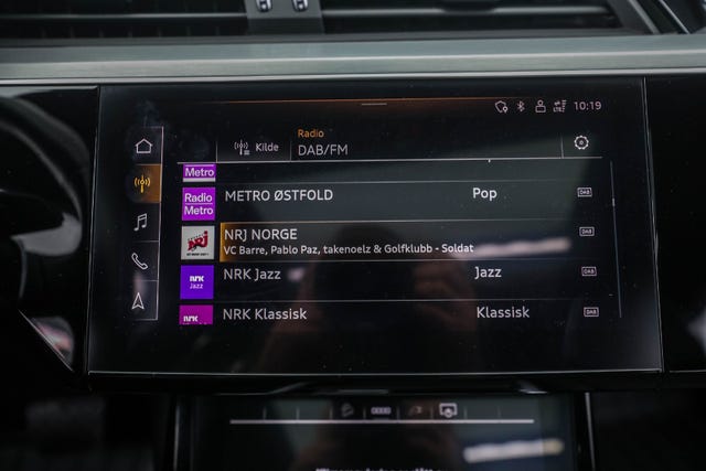 2021 AUDI E-TRON - 26