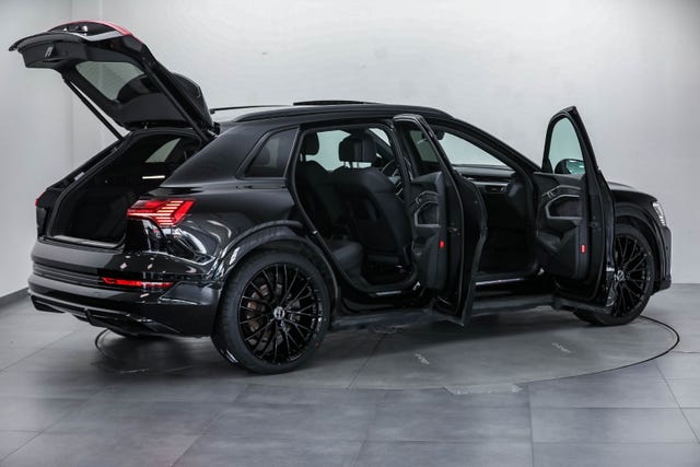 2021 AUDI E-TRON - 13