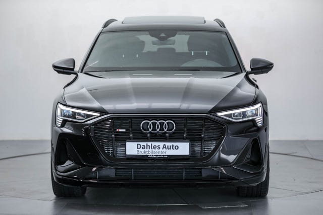 WAUZZZGE0MB003166 2021 AUDI E-TRON-2