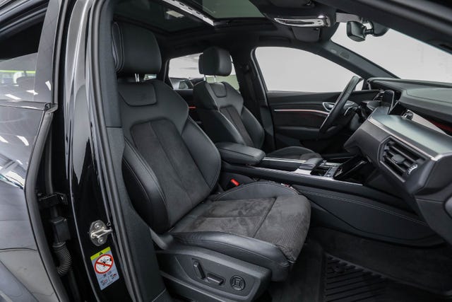 2021 AUDI E-TRON - 37
