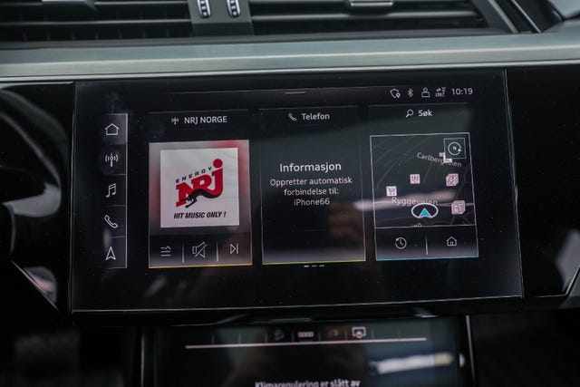 2021 AUDI E-TRON - 21