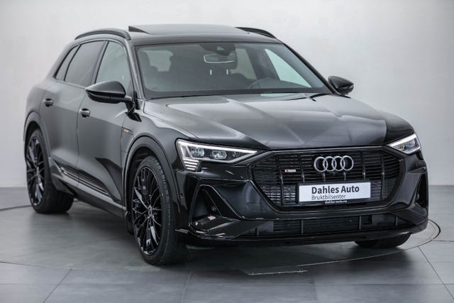 WAUZZZGE0MB003166 2021 AUDI E-TRON-1