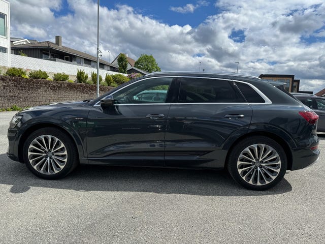 2020 AUDI E-TRON - 7